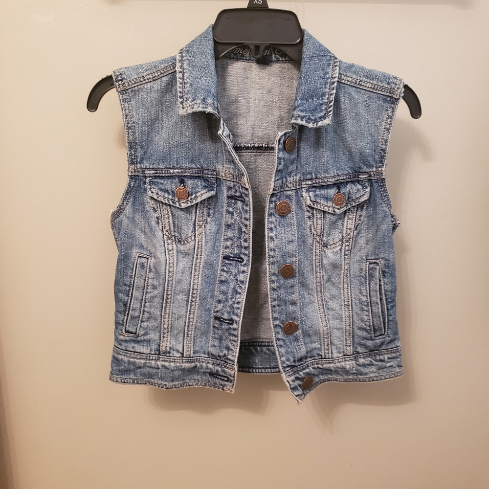 American eagle jean vest
